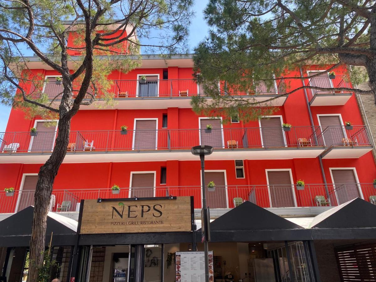 Hotel Neps Lido di Jesolo Exterior photo